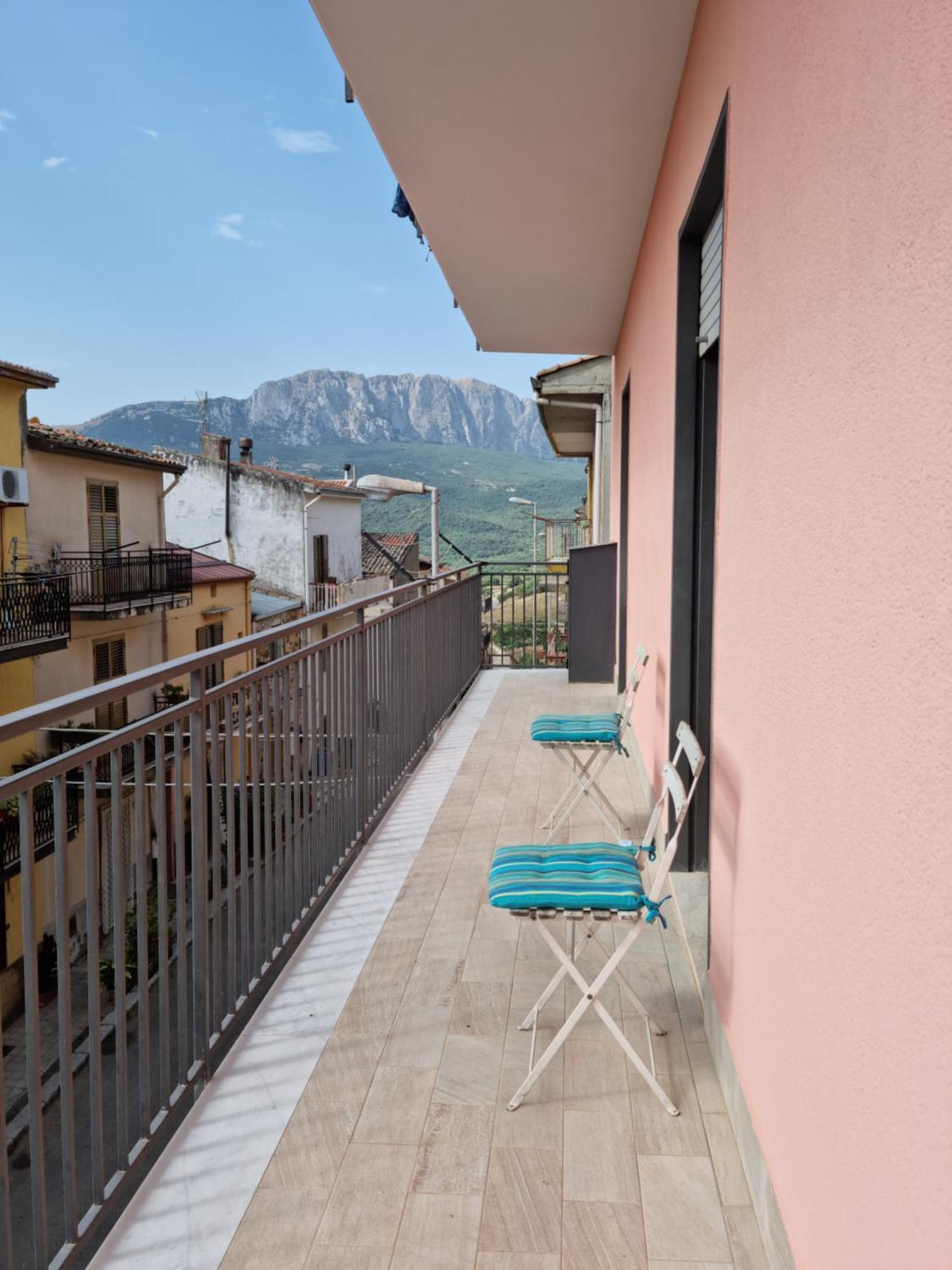 Appartement Casa Di Mamma à Godrano Extérieur photo